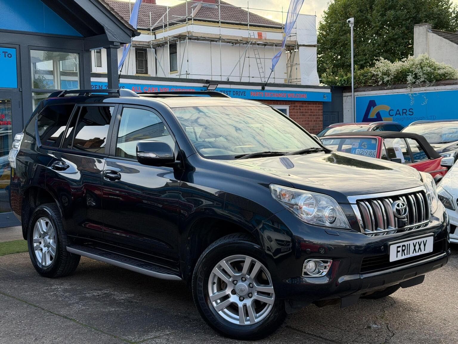 Toyota Land Cruiser - image 1 of 85