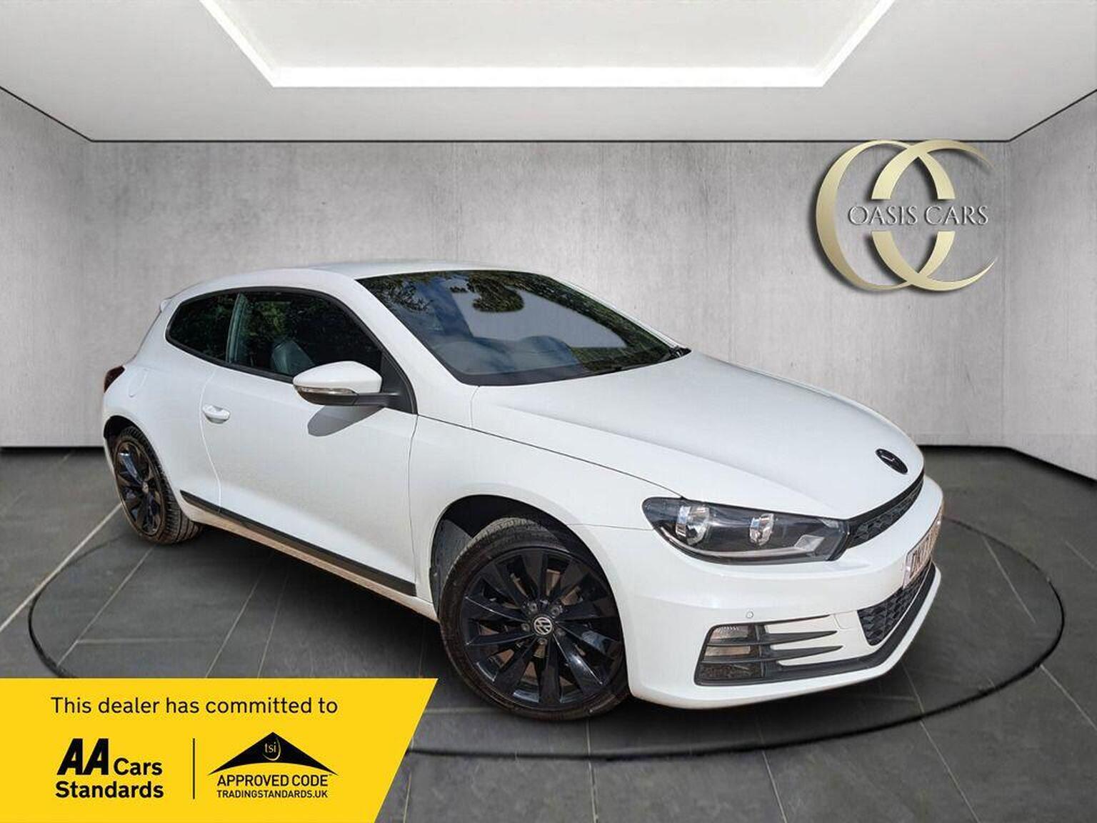 Volkswagen Scirocco - image 1 of 19