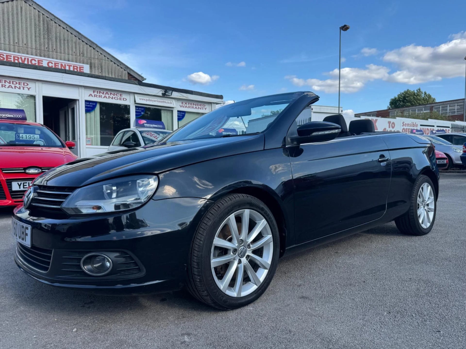 Volkswagen Eos - image 1 of 66