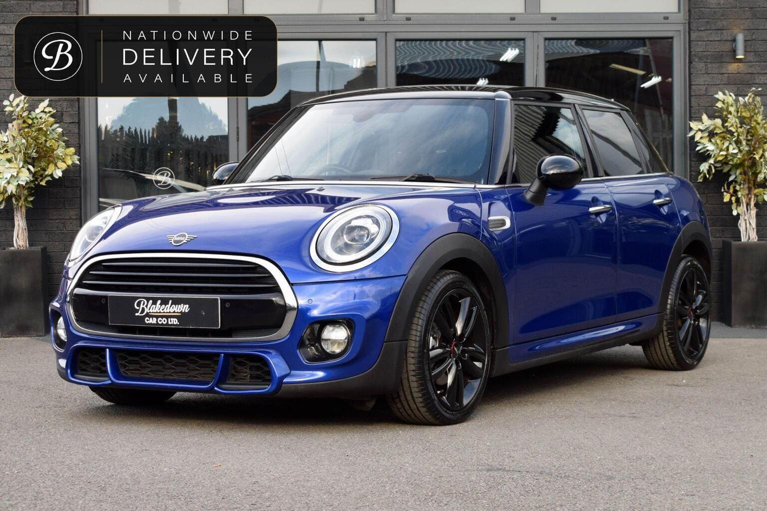 2018 MINI Hatch 1.5 Cooper Sport Steptronic Euro 6 in blue — photo 1 of 40