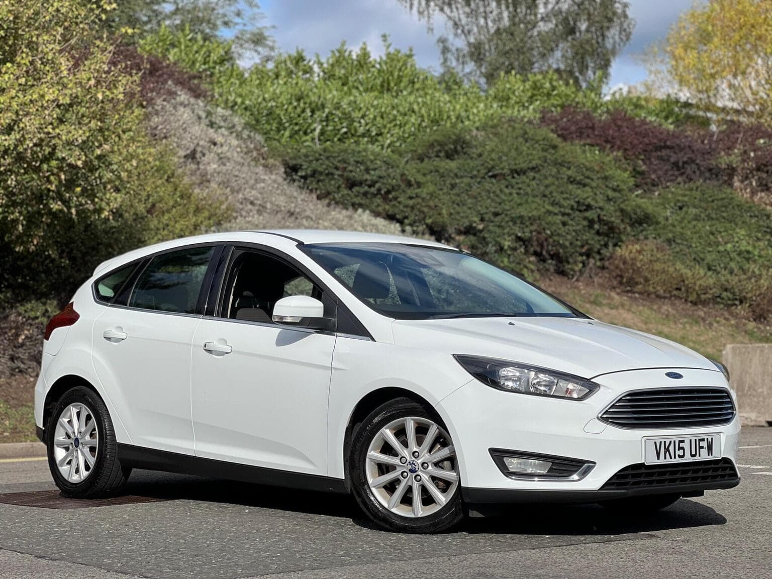 Ford Focus - image 1 of 43