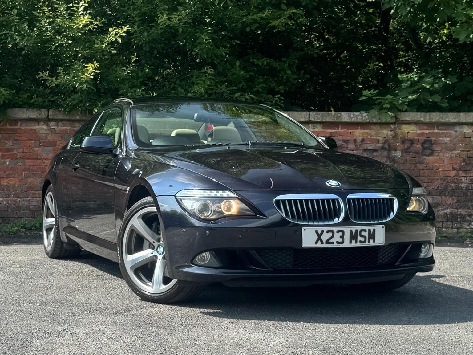 BMW 6 Series - image 1 of 35