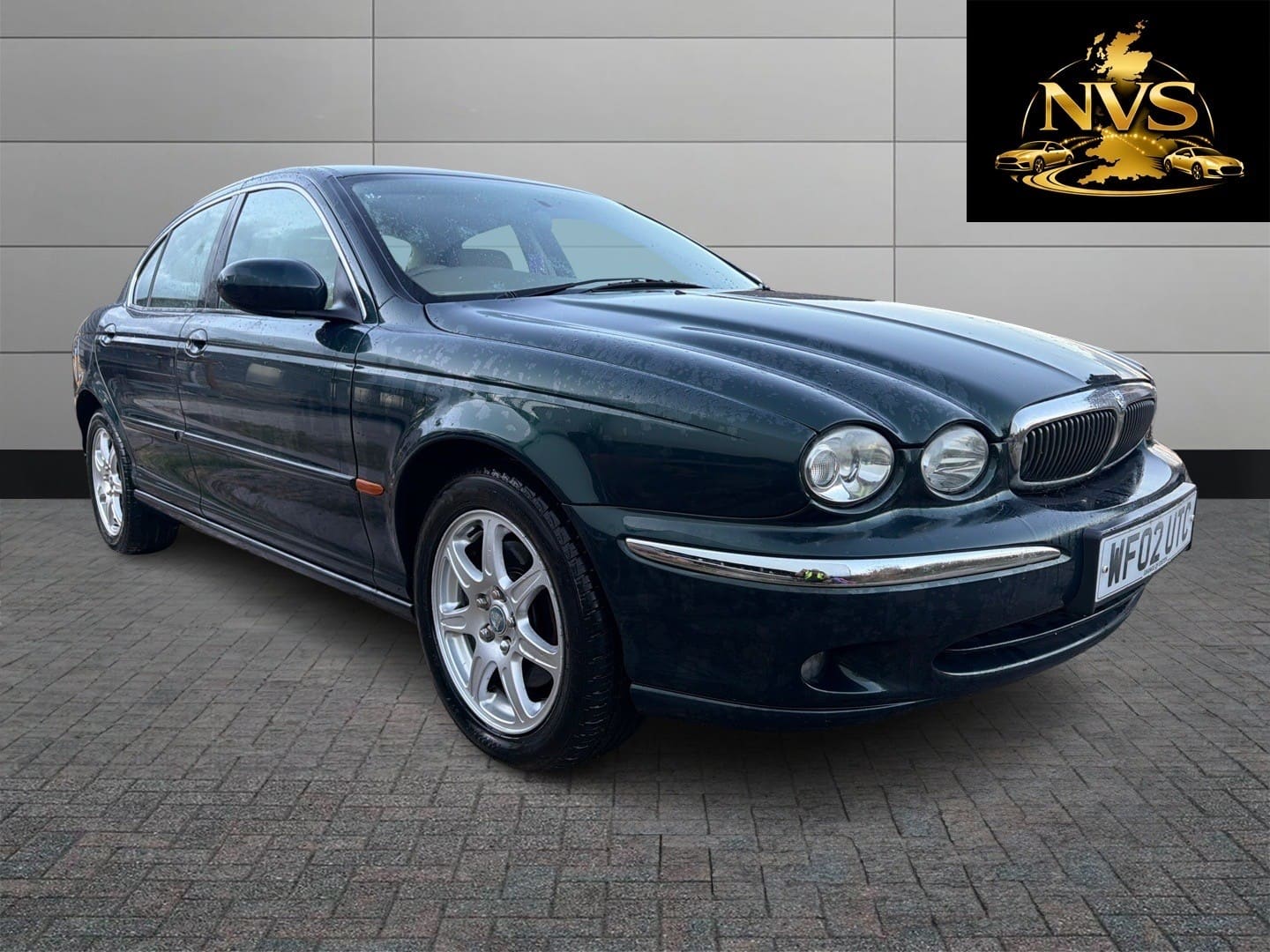 JAGUAR X-TYPE - image 1 of 13