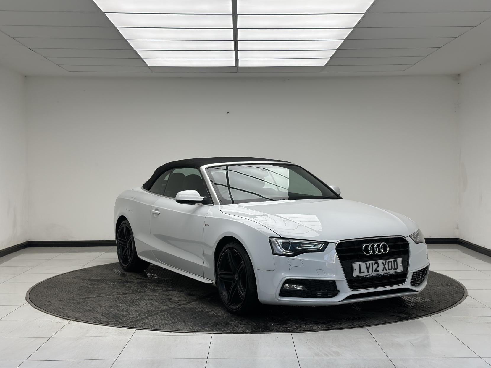 Audi A5 Cabriolet - image 1 of 53