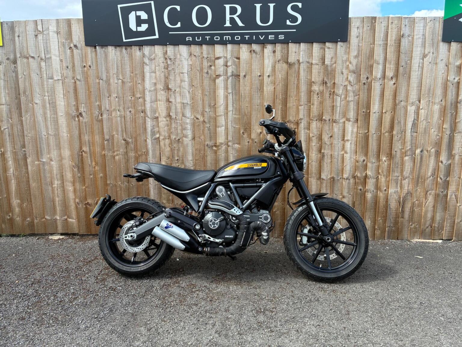 Ducati Scrambler 800 - image 1 of 22