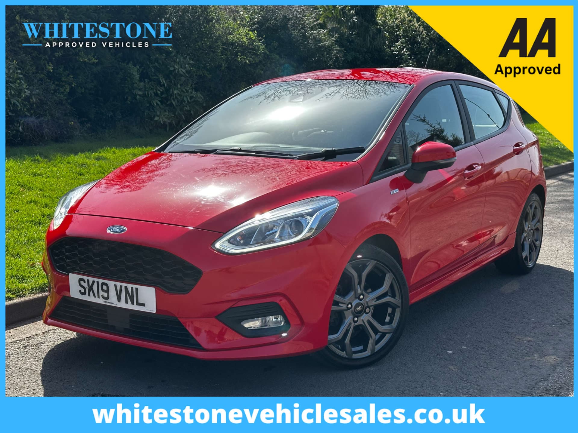 Ford Fiesta - image 1 of 32