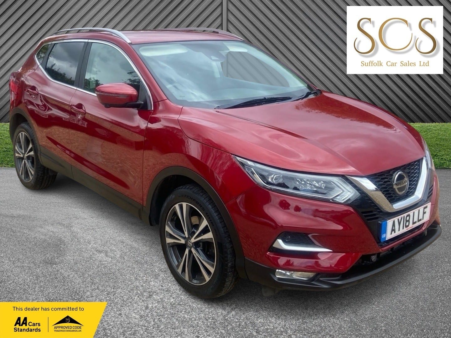 Nissan Qashqai - image 1 of 50