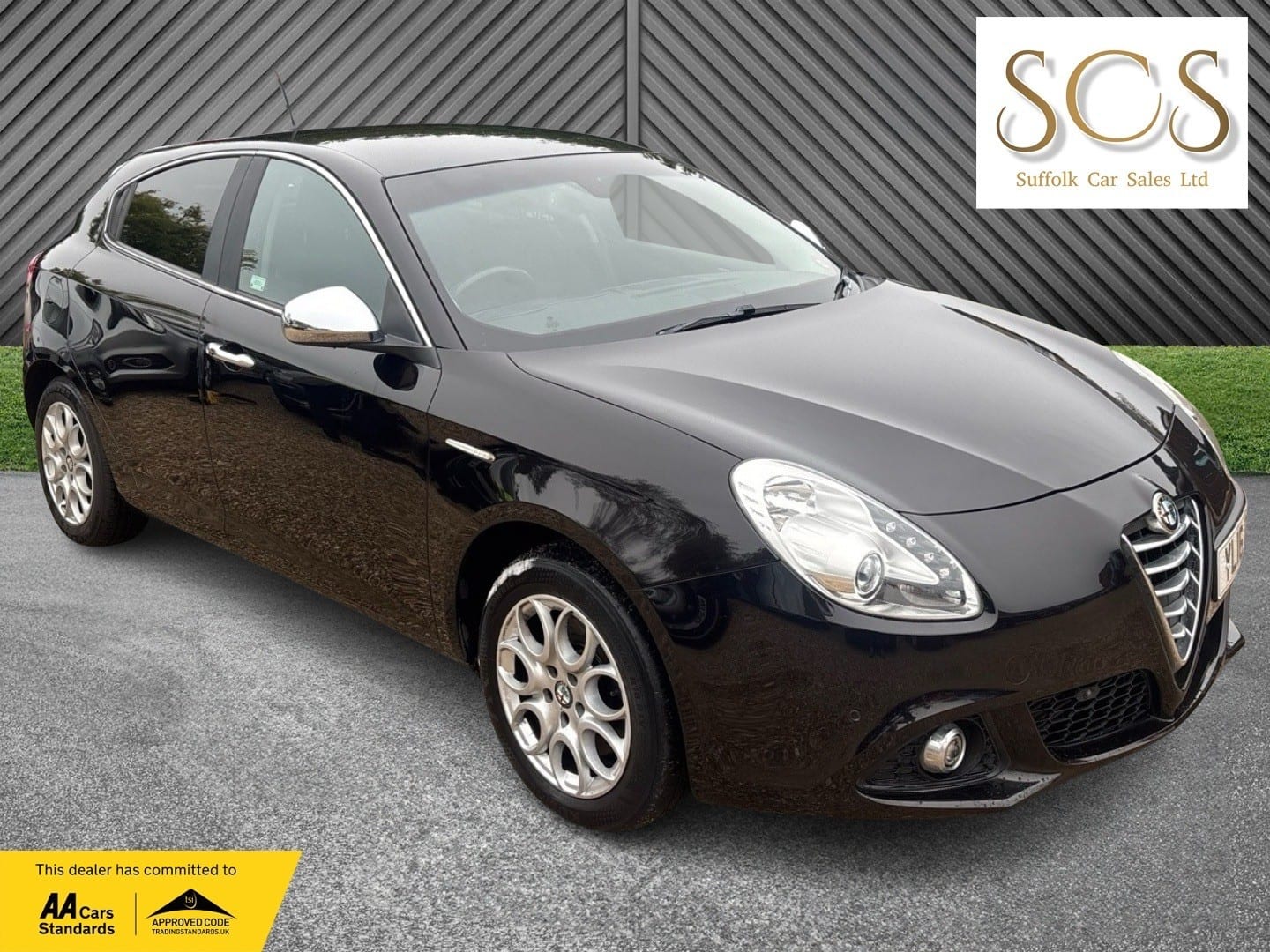 Alfa Romeo Giulietta - image 1 of 53
