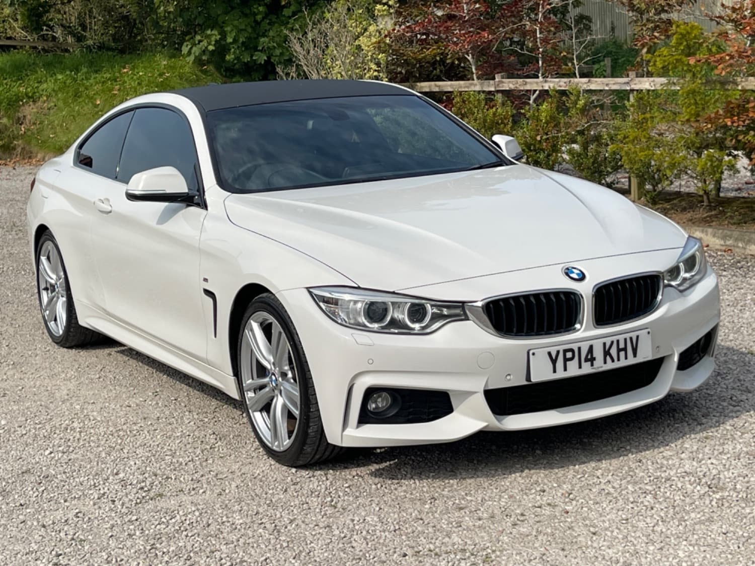 BMW 4 Series - image 1 of 14
