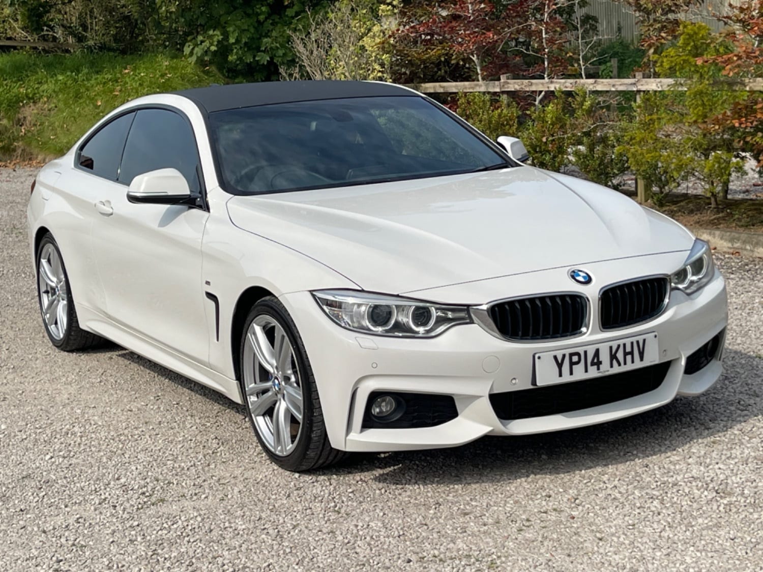 BMW 4 Series - image 1 of 14