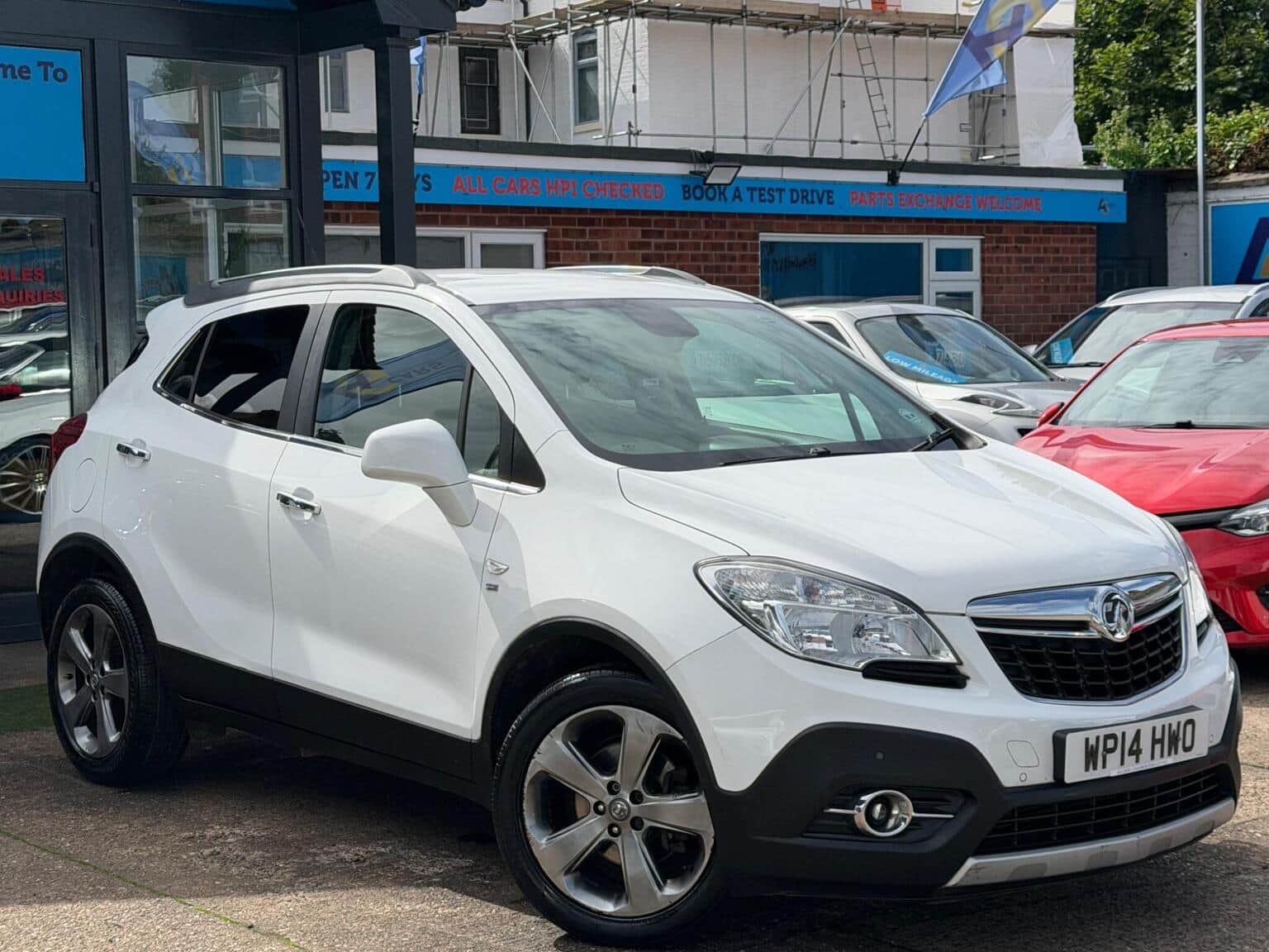 Vauxhall Mokka - image 1 of 64