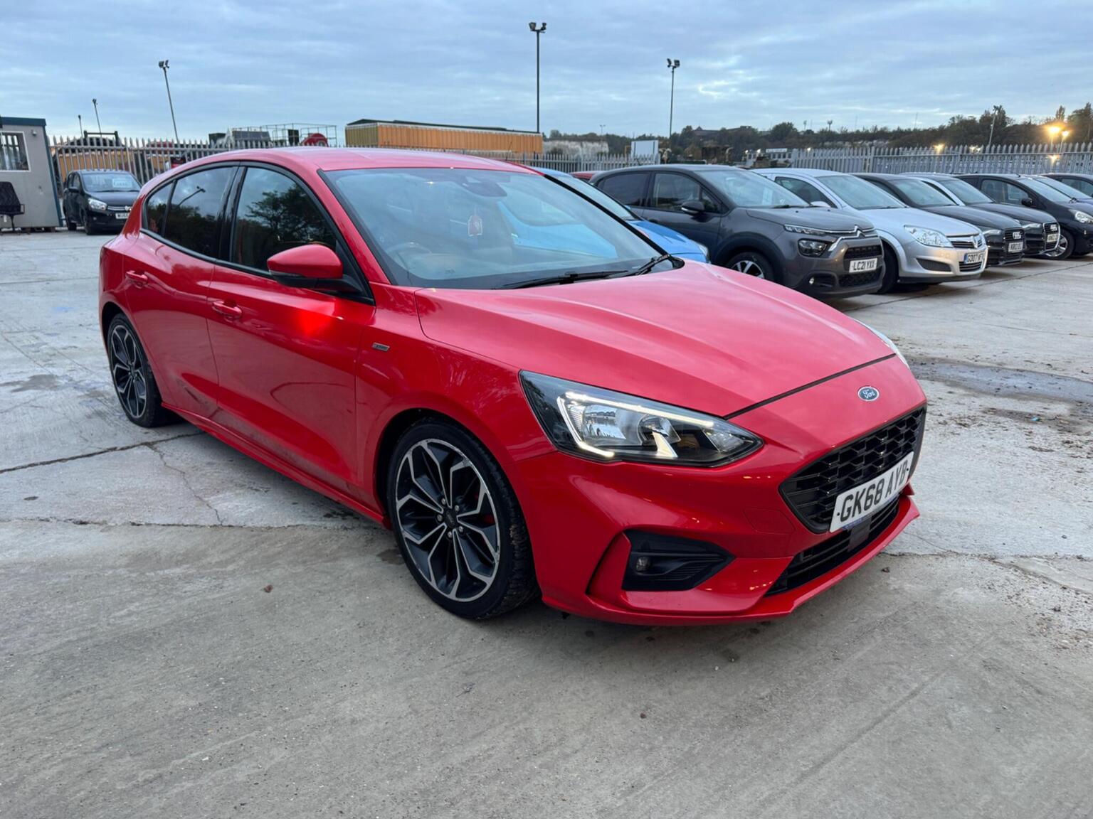 2018 Ford Focus 1.5 EcoBlue ST-Line X Auto Euro 6 (s/s) in red — photo 1 of 50