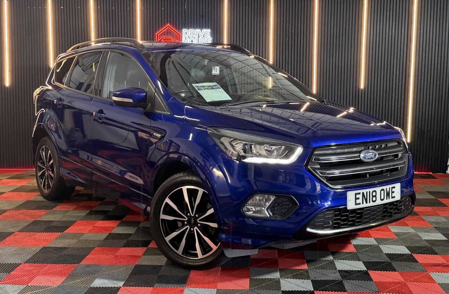 Ford Kuga - image 1 of 6