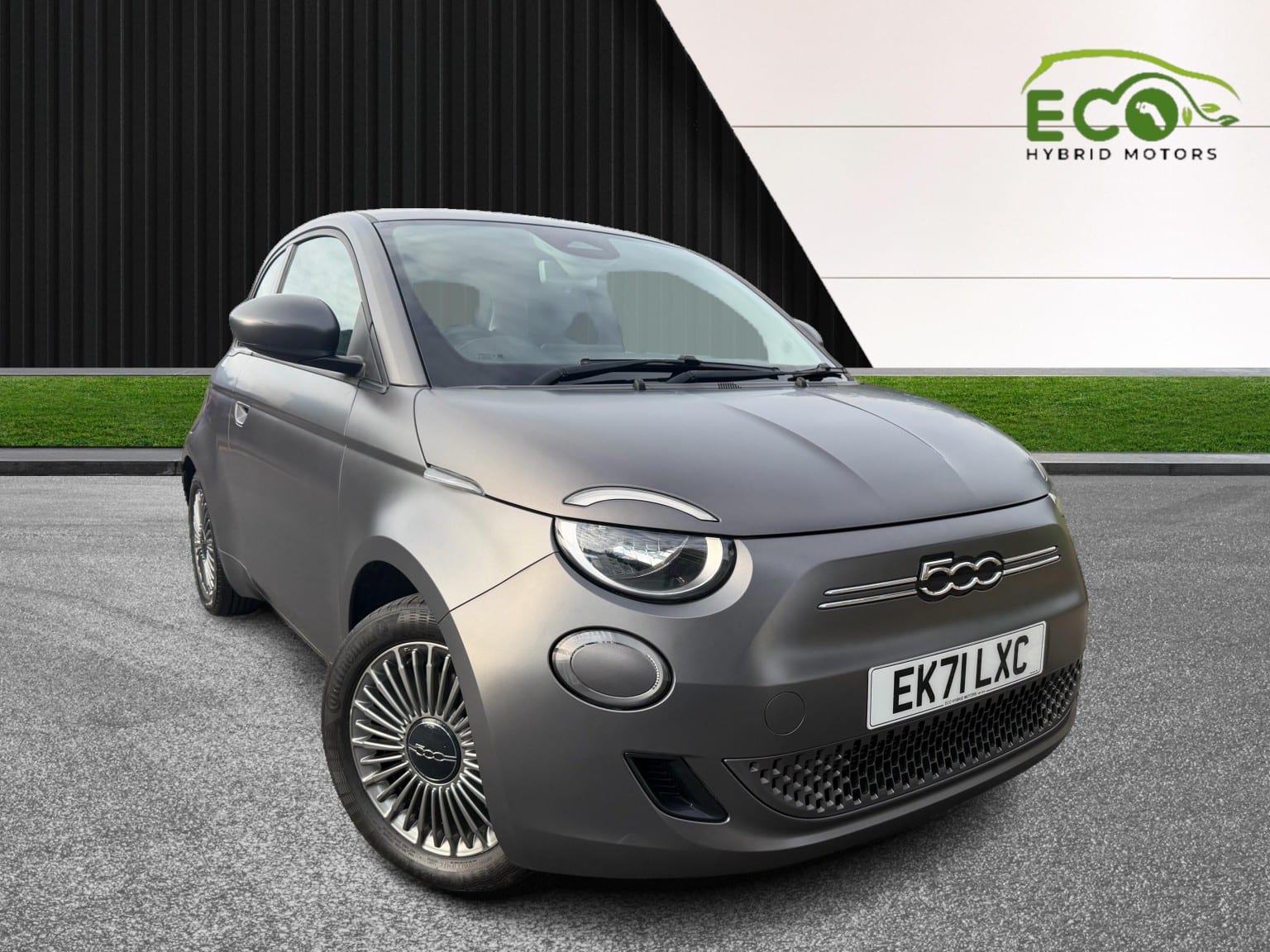 Fiat 500e - image 1 of 43