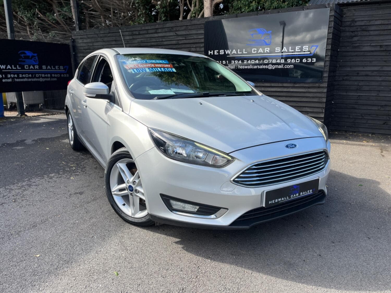 Ford Focus - image 1 of 27