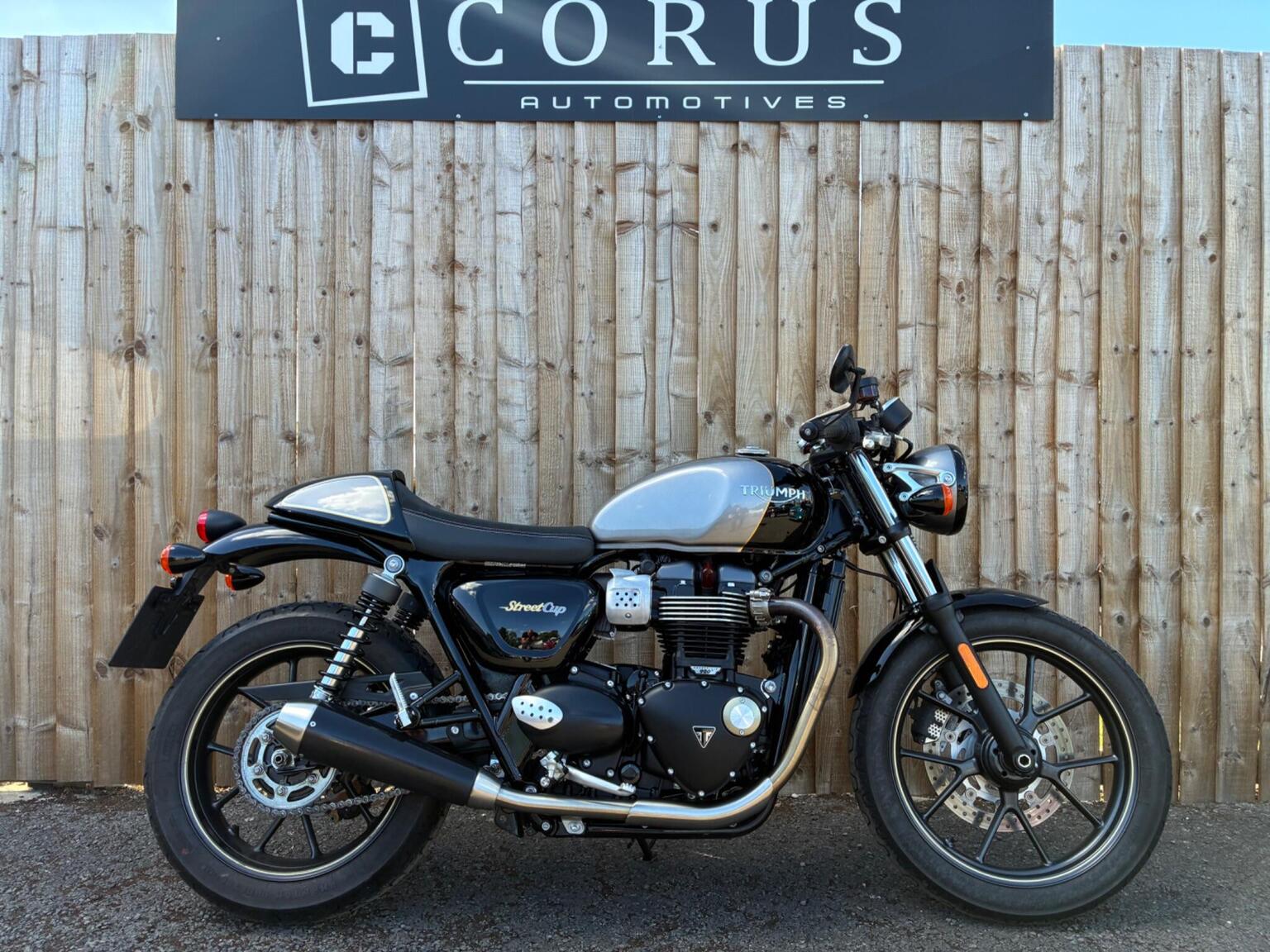 Triumph Street Cup - image 1 of 21