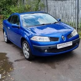 Renault Megane - image 1 of 13