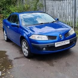 Renault Megane - image 1 of 13