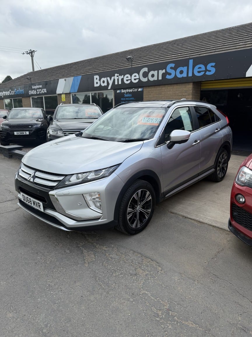 Mitsubishi Eclipse Cross - image 1 of 20