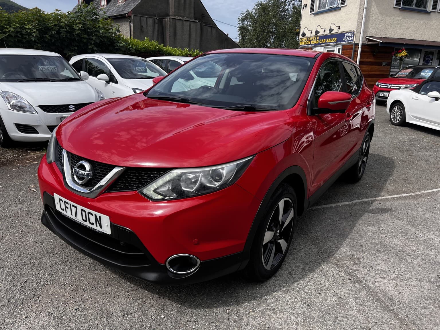 Nissan Qashqai - image 1 of 6