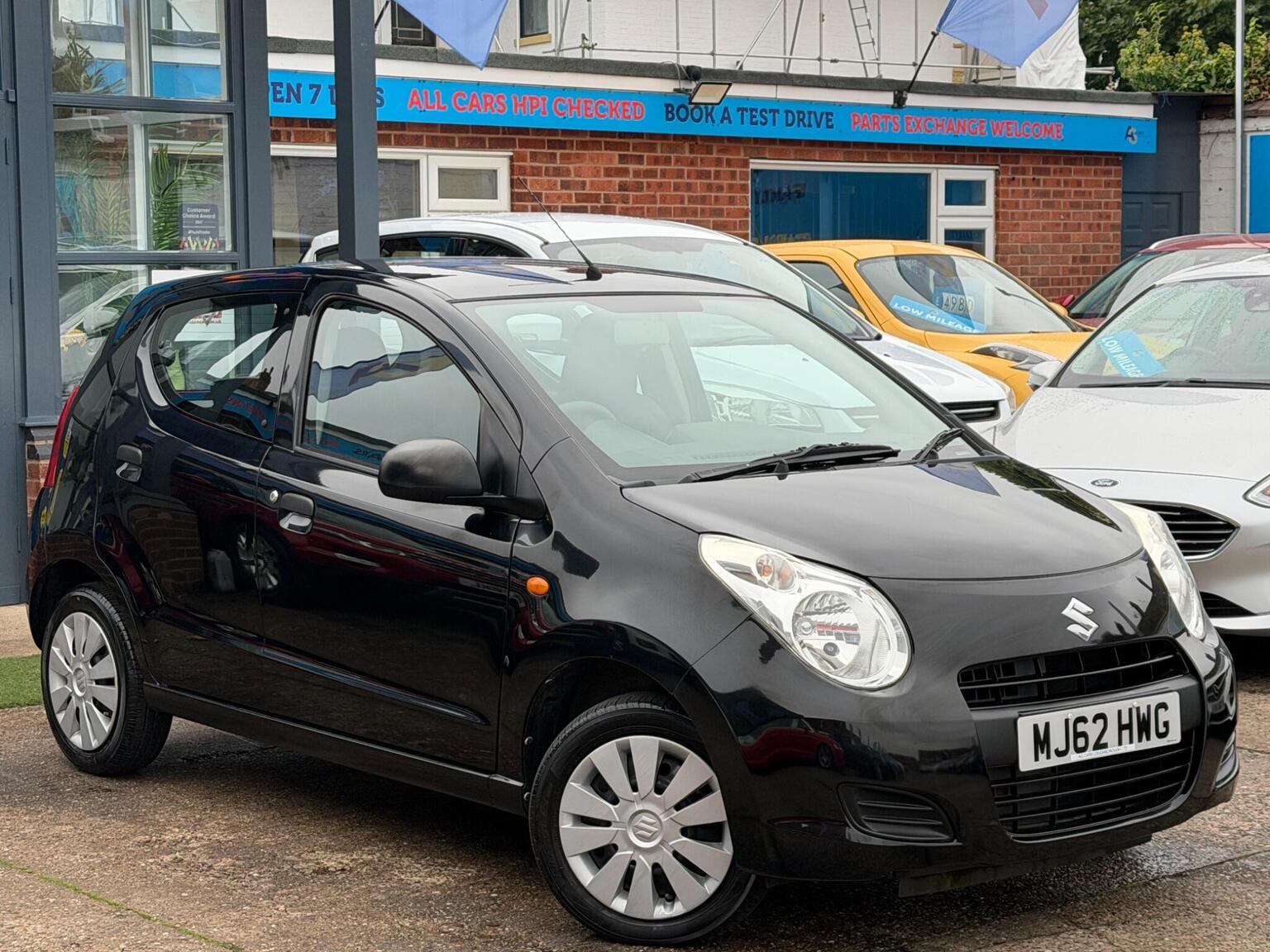 Suzuki Alto - image 1 of 65