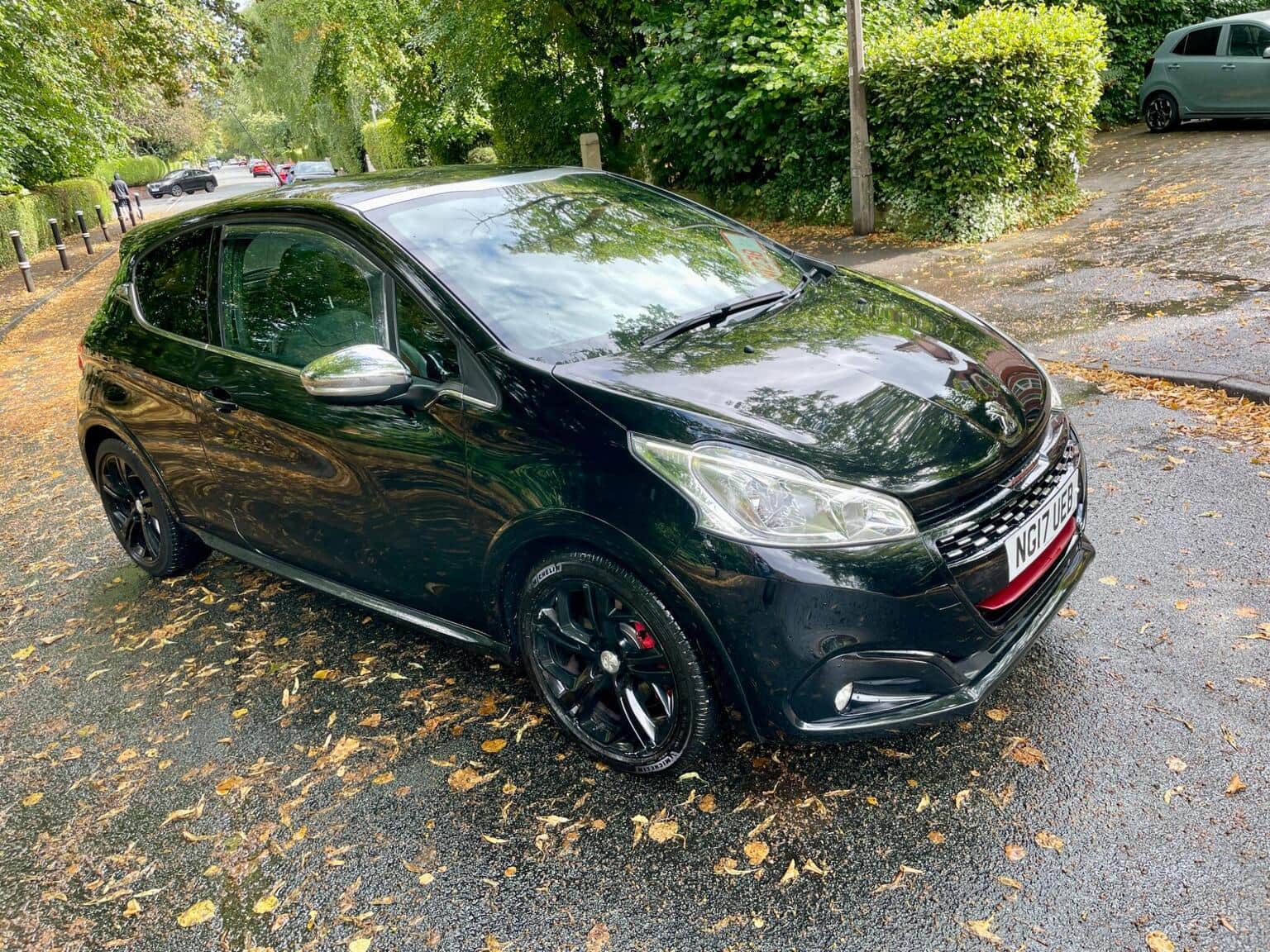Peugeot 208 - image 1 of 47