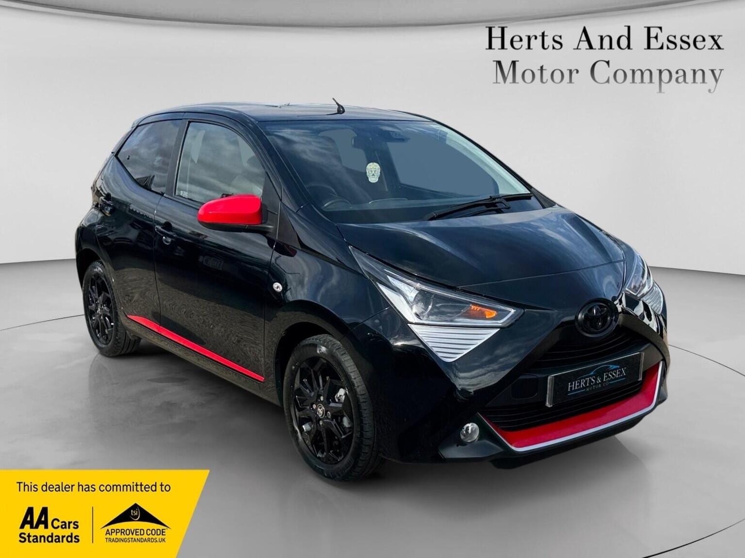 Toyota Aygo - image 1 of 26