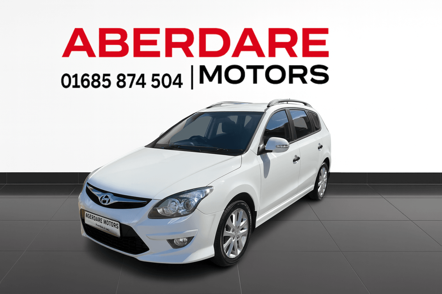 Hyundai i30 - image 1 of 12