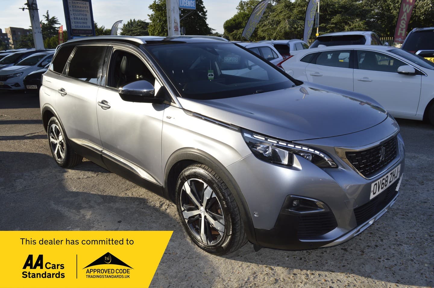 Peugeot 5008 - image 1 of 27