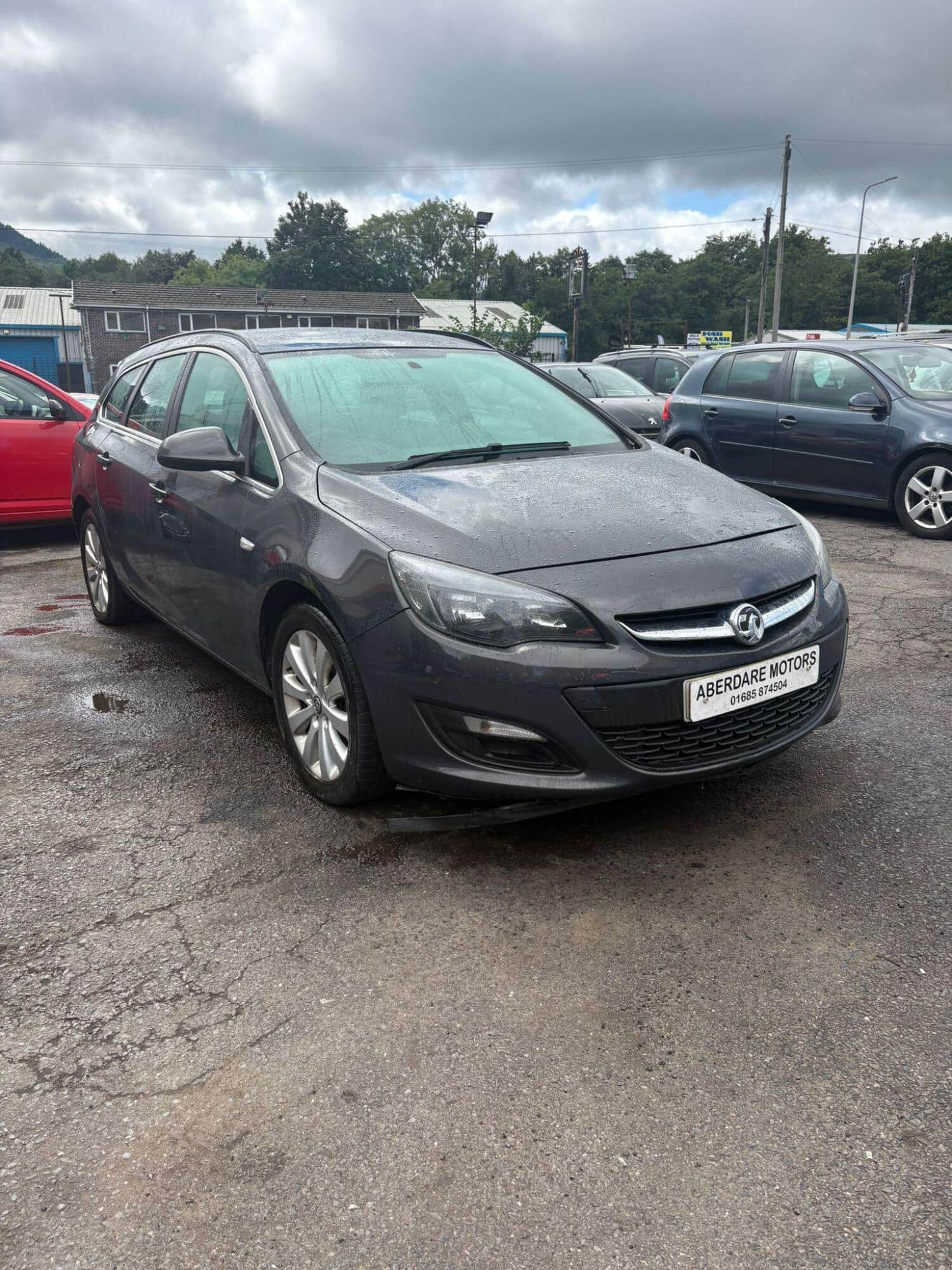 Vauxhall Astra - image 1 of 9