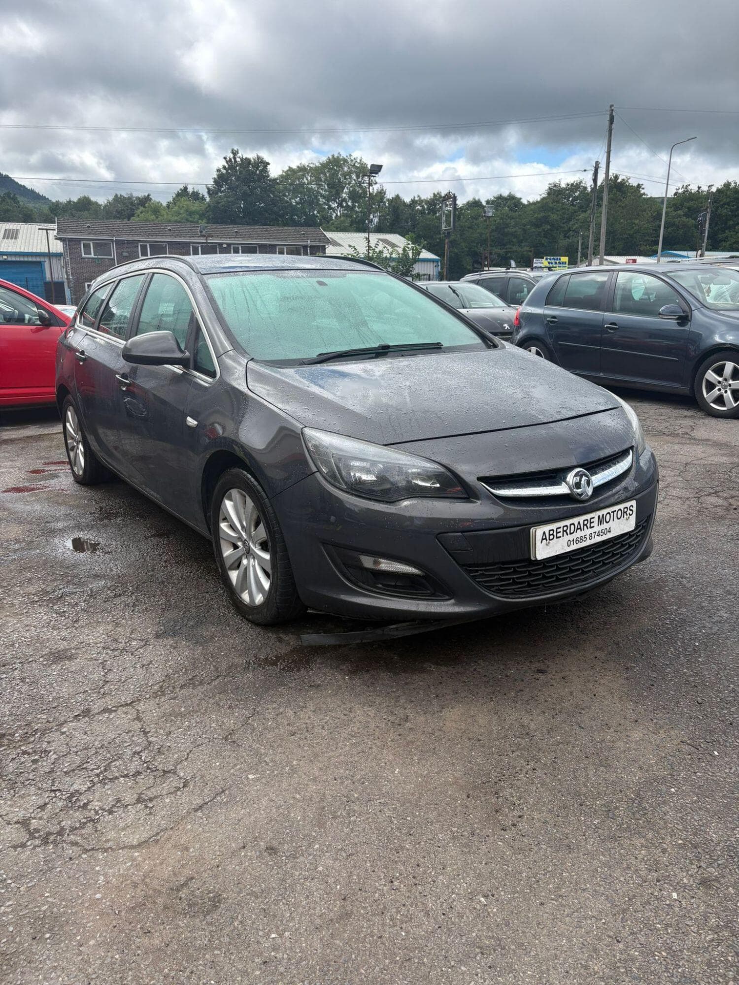 Vauxhall Astra - image 1 of 9