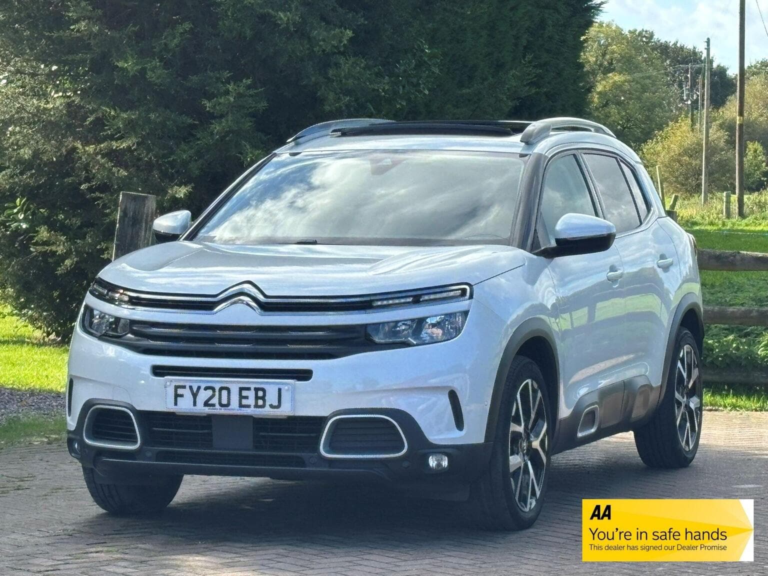 Citroen C5 Aircross - image 1 of 46