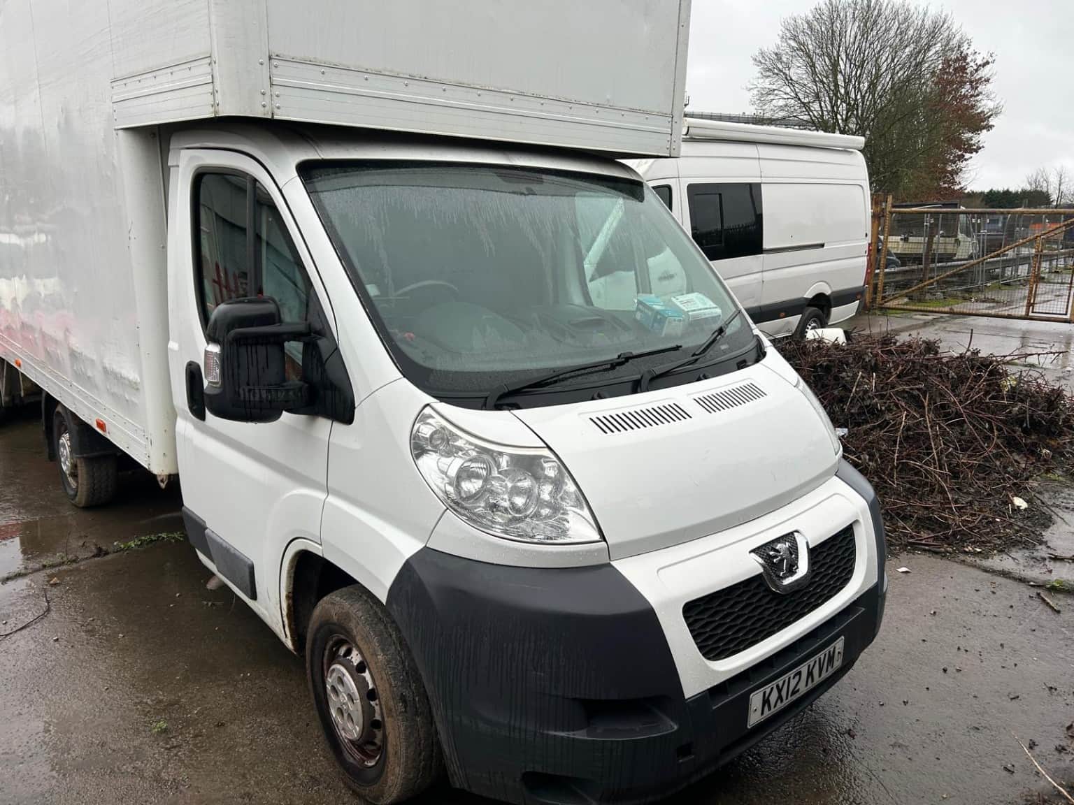 Peugeot Boxer - image 1 of 7