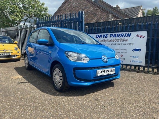 Volkswagen Up - image 1 of 11
