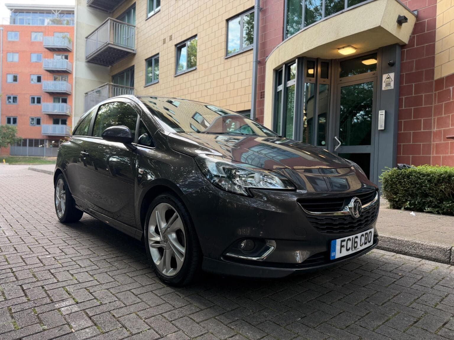 Vauxhall Corsa - image 1 of 31