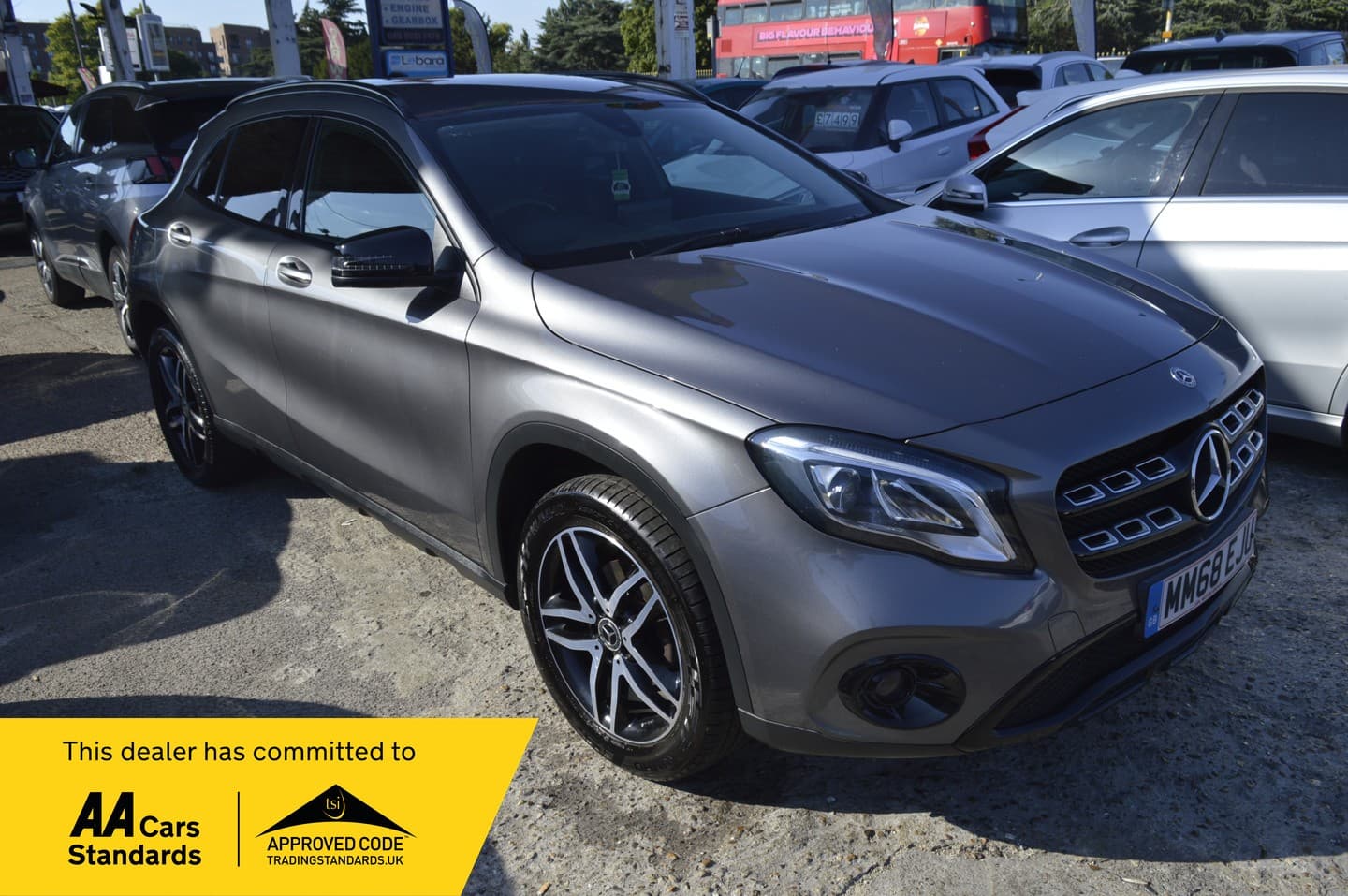 Mercedes-Benz GLA - image 1 of 24