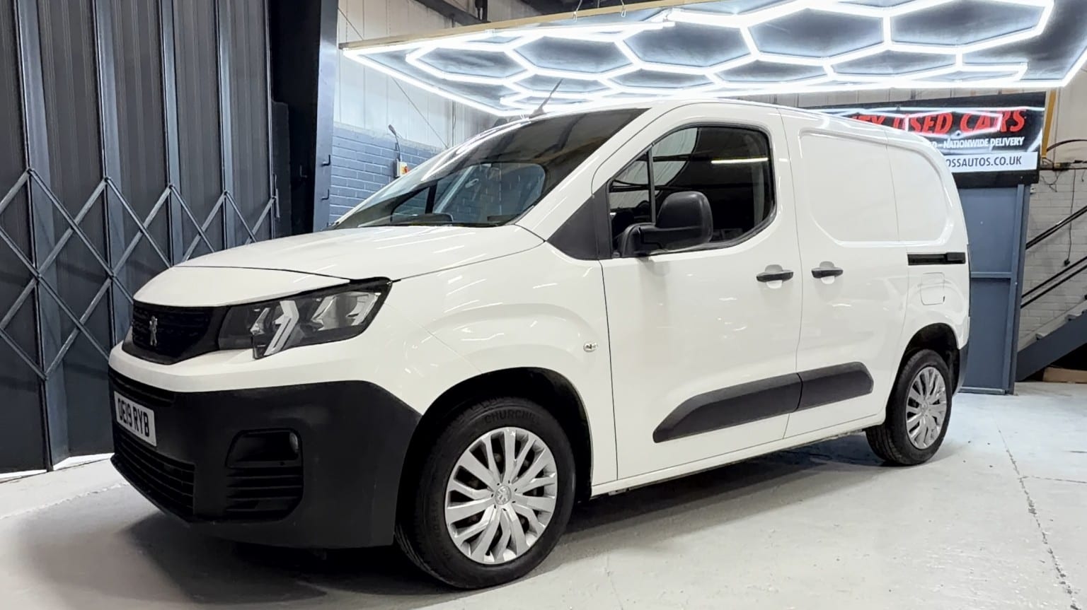 PEUGEOT PARTNER - image 1 of 13