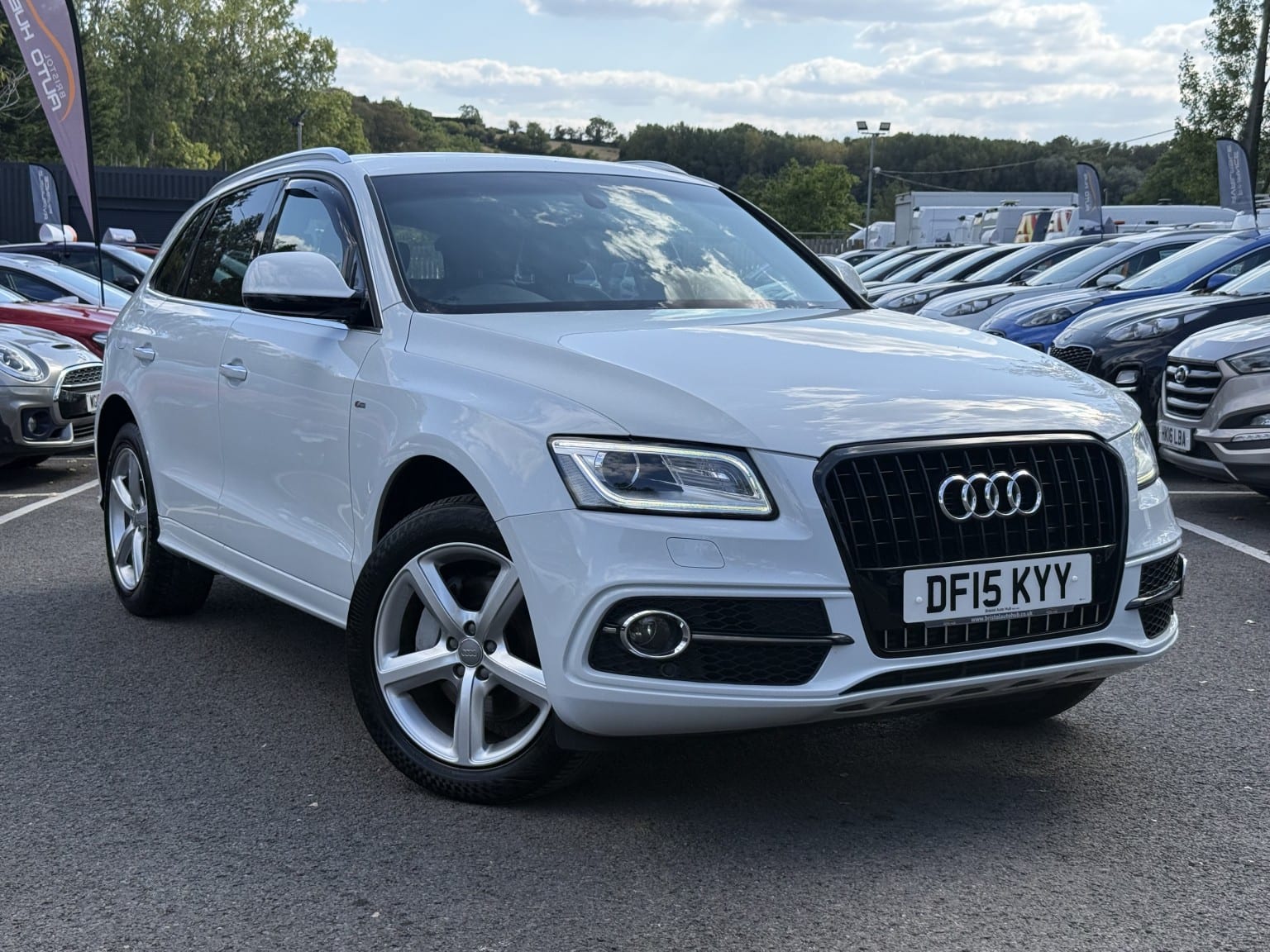 Audi Q5 - image 1 of 62
