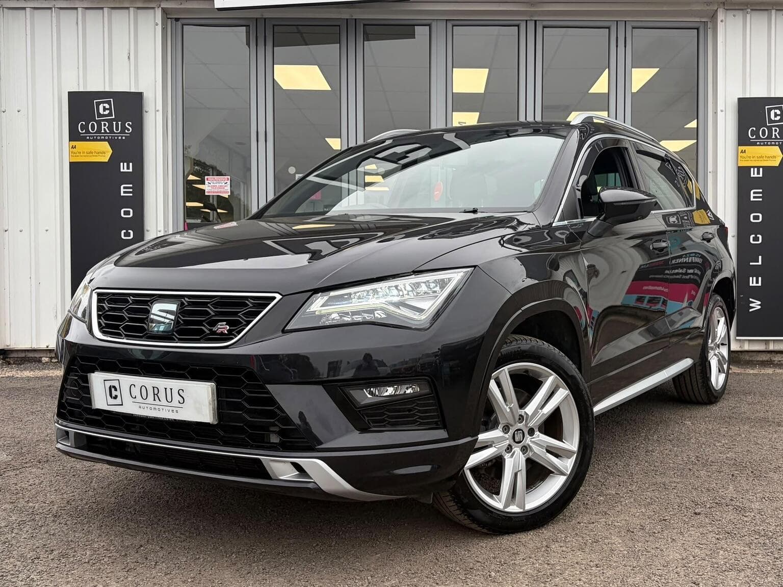 SEAT Ateca - image 1 of 51