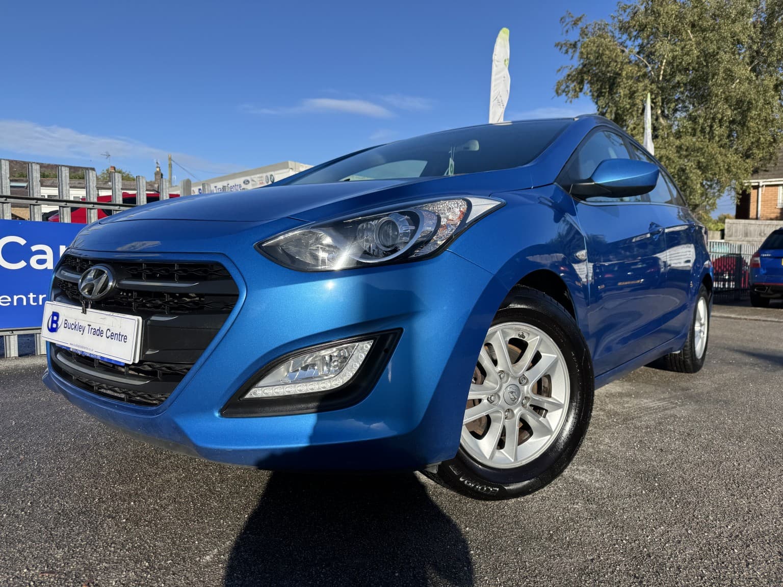 Hyundai i30 - image 1 of 34