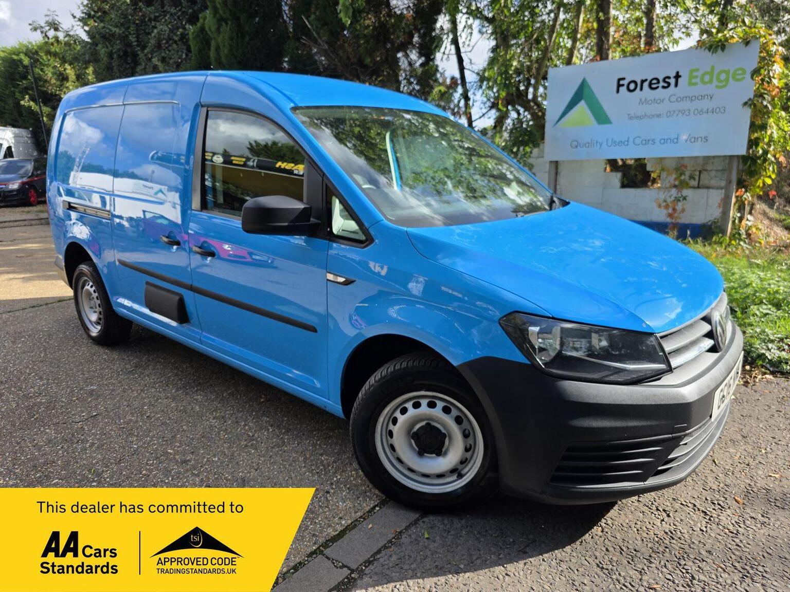 Volkswagen Caddy Maxi - image 1 of 36