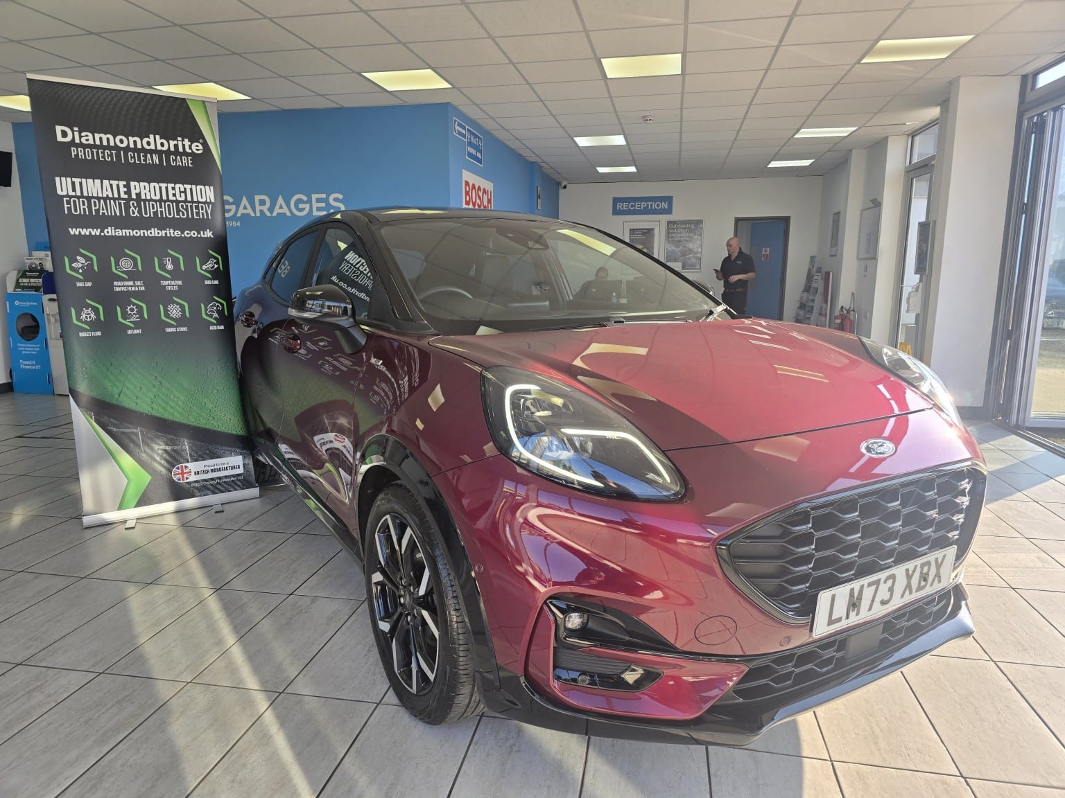 Ford Puma - image 1 of 49