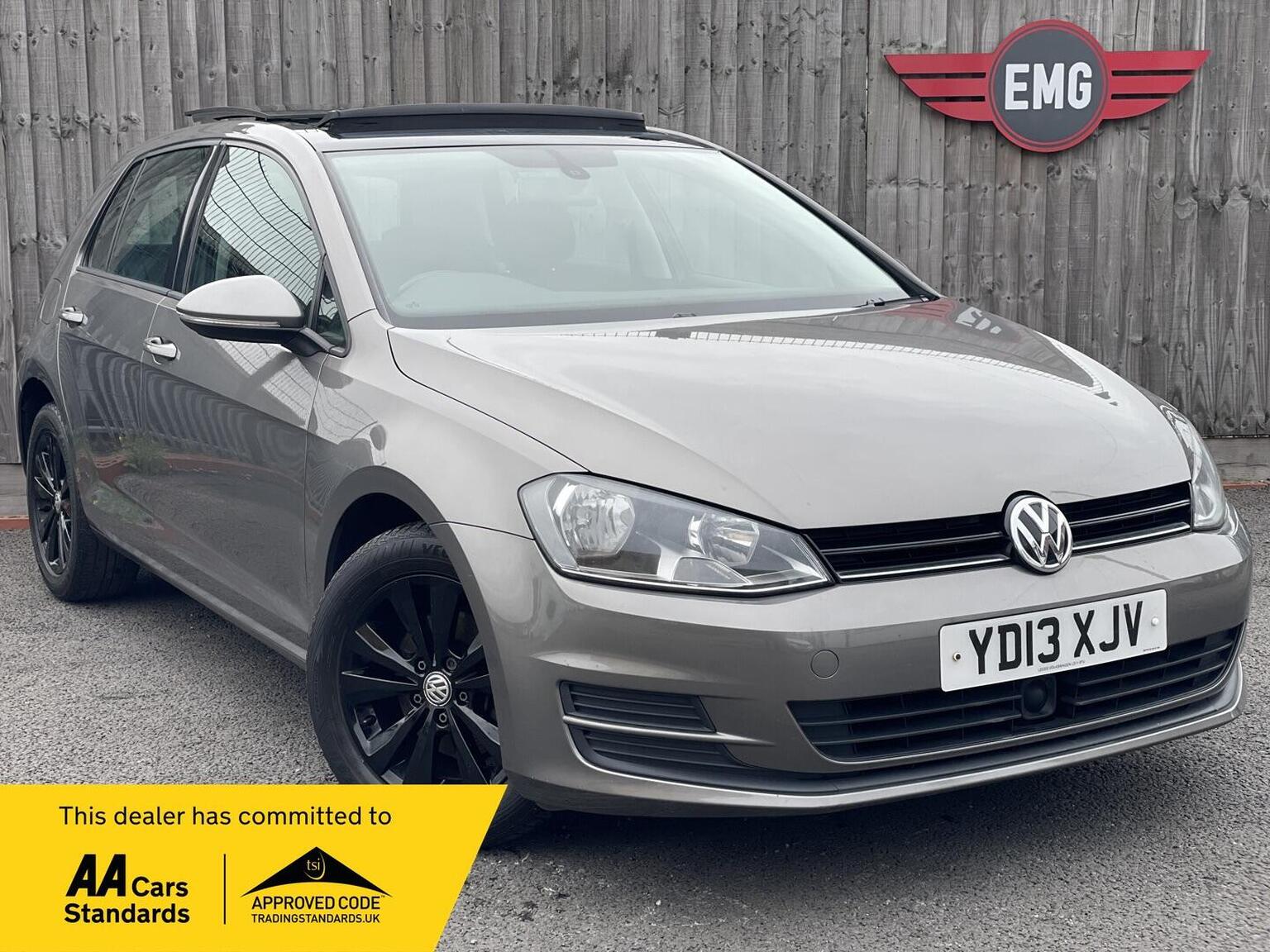 Volkswagen Golf - image 1 of 86