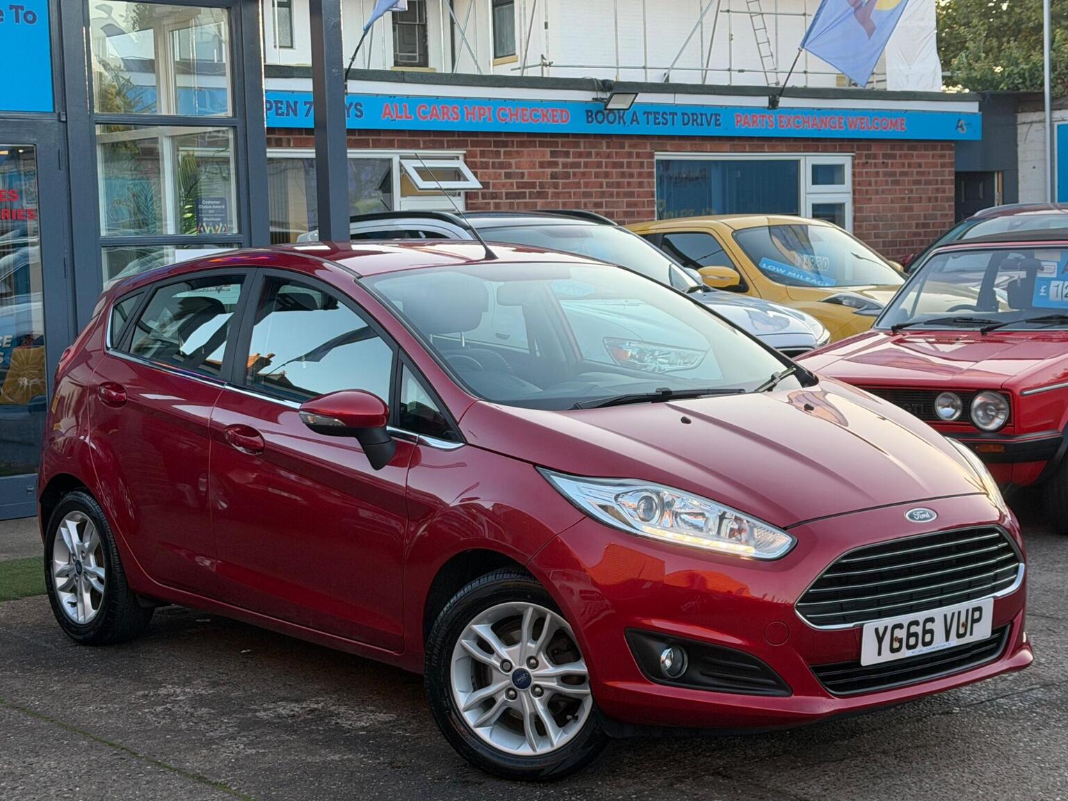 Ford Fiesta - image 1 of 69