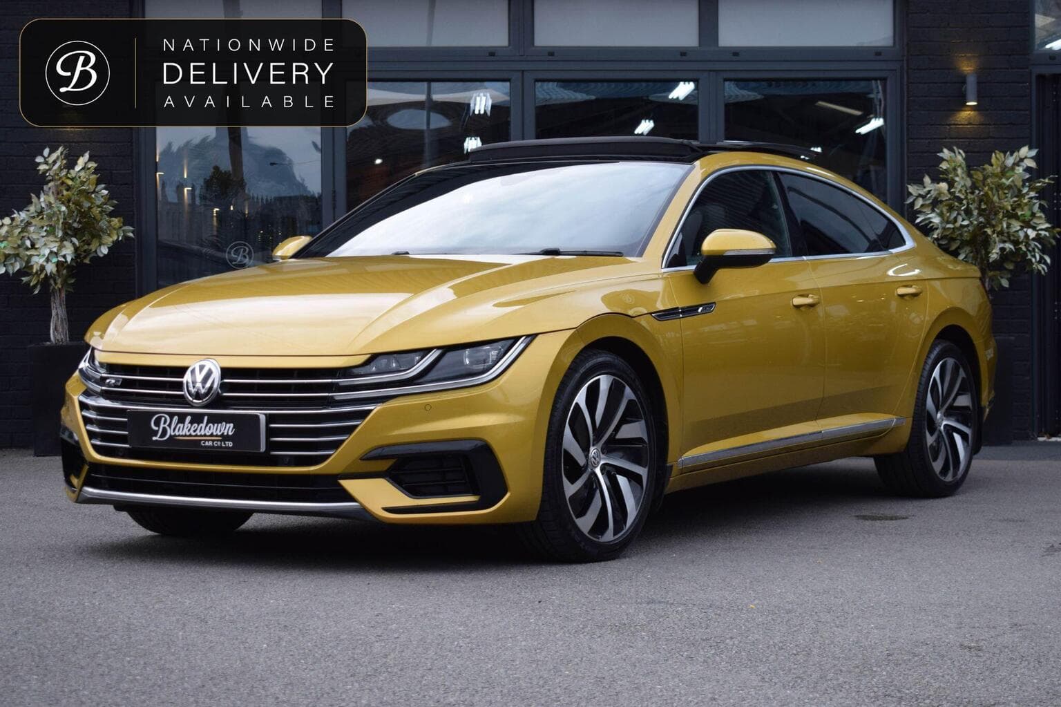 Volkswagen Arteon - image 1 of 50