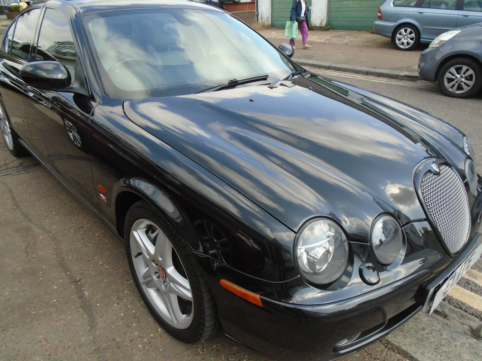 Jaguar S-Type - image 1 of 21