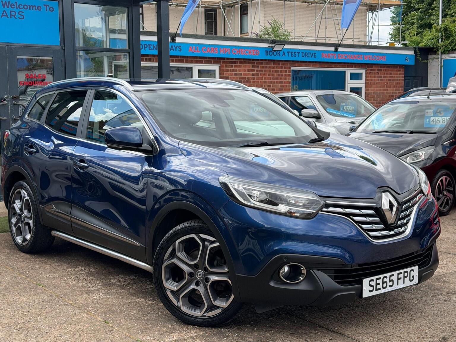 Renault Kadjar - image 1 of 50