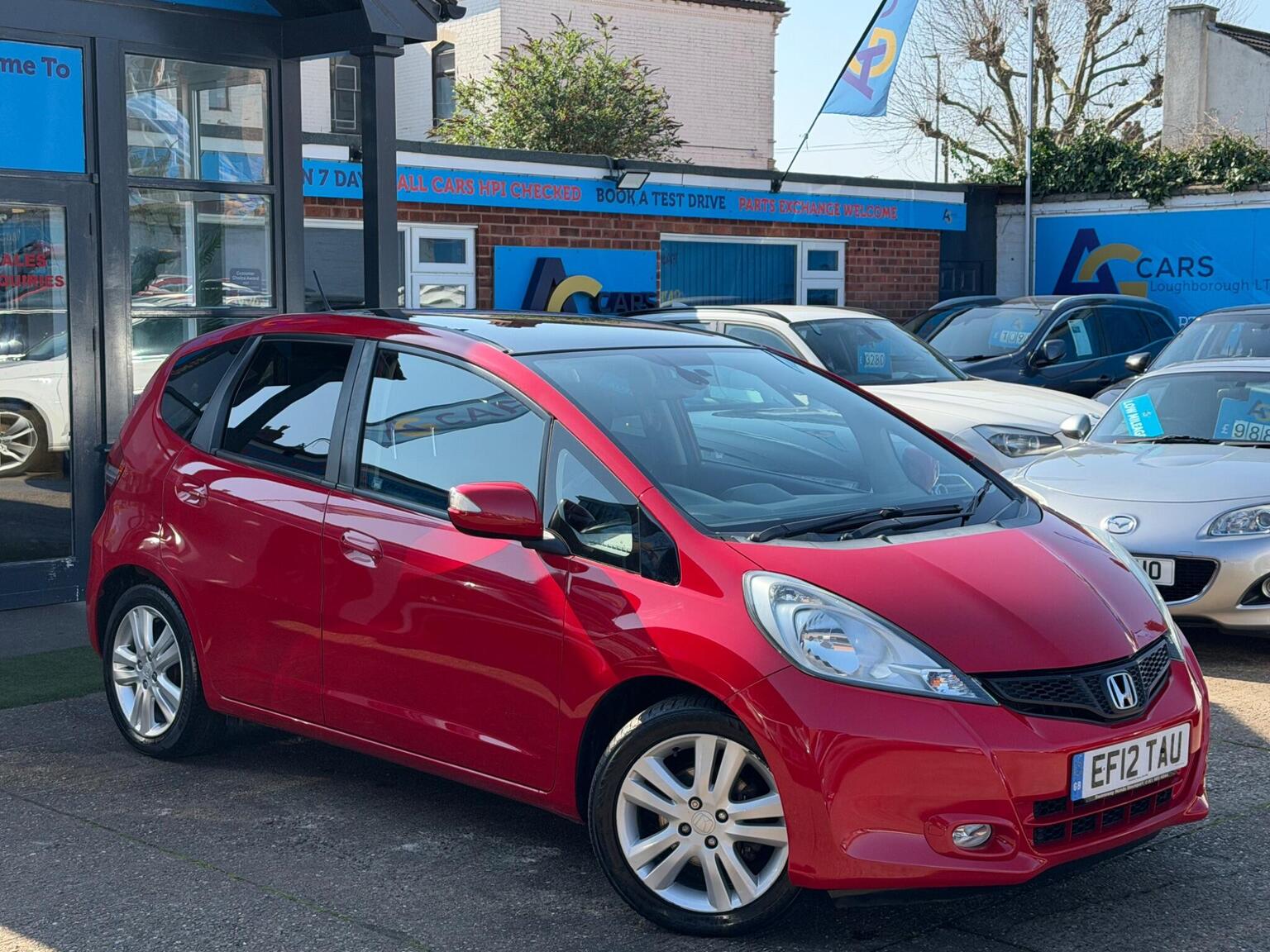 Honda Jazz - image 1 of 51