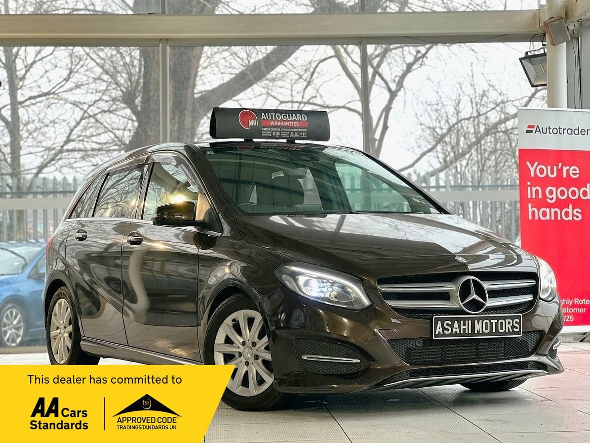 Mercedes-Benz B Class - image 1 of 93