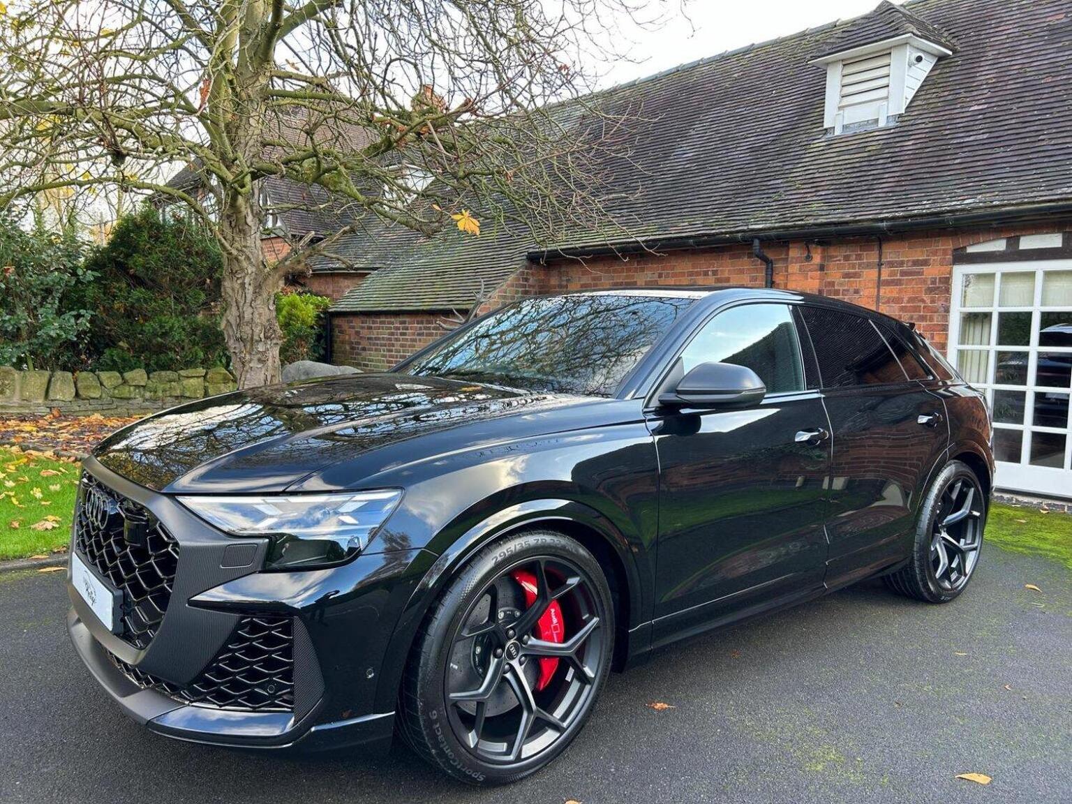 AUDI RSQ8 - image 1 of 84